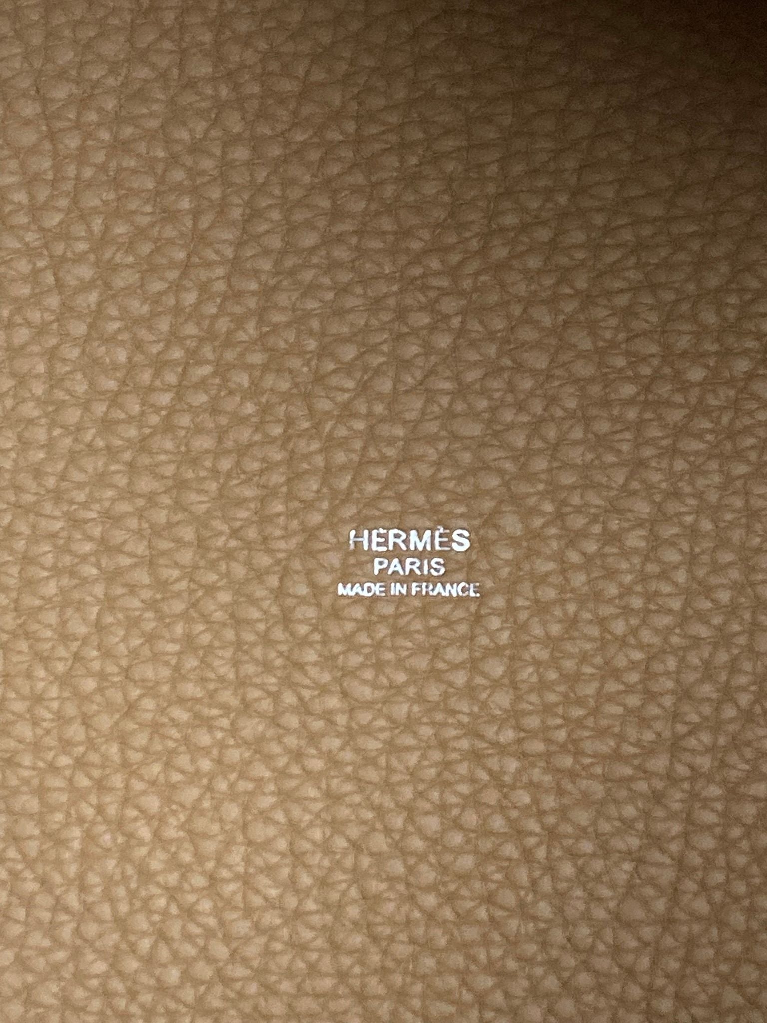 Hermes Beige Picotin MM,Taurillon Clemence PHW Z Stamp