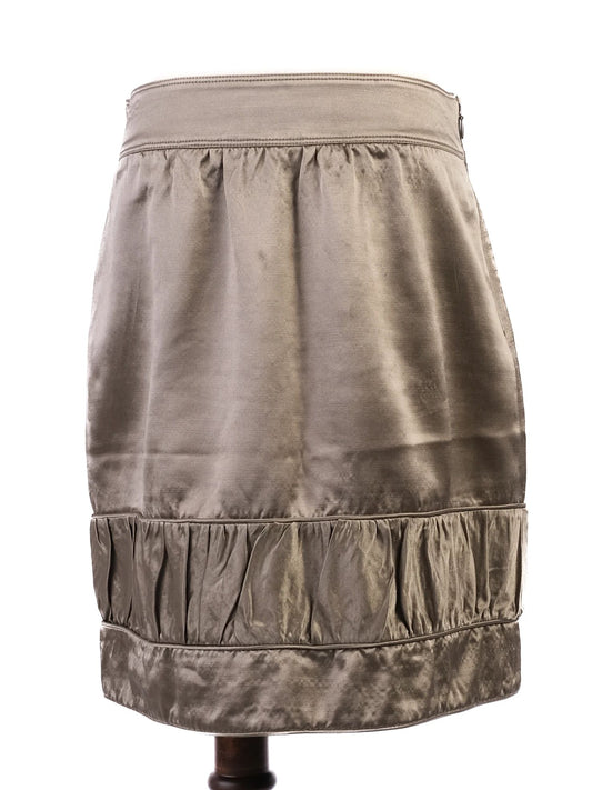 Excellent Burberry Green Wool Skirt Size M with Ruffled Hem