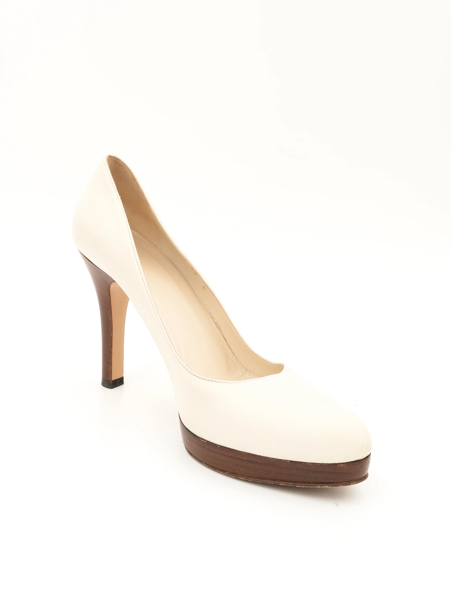excellent gucci white leather high-heeled pumps size 40