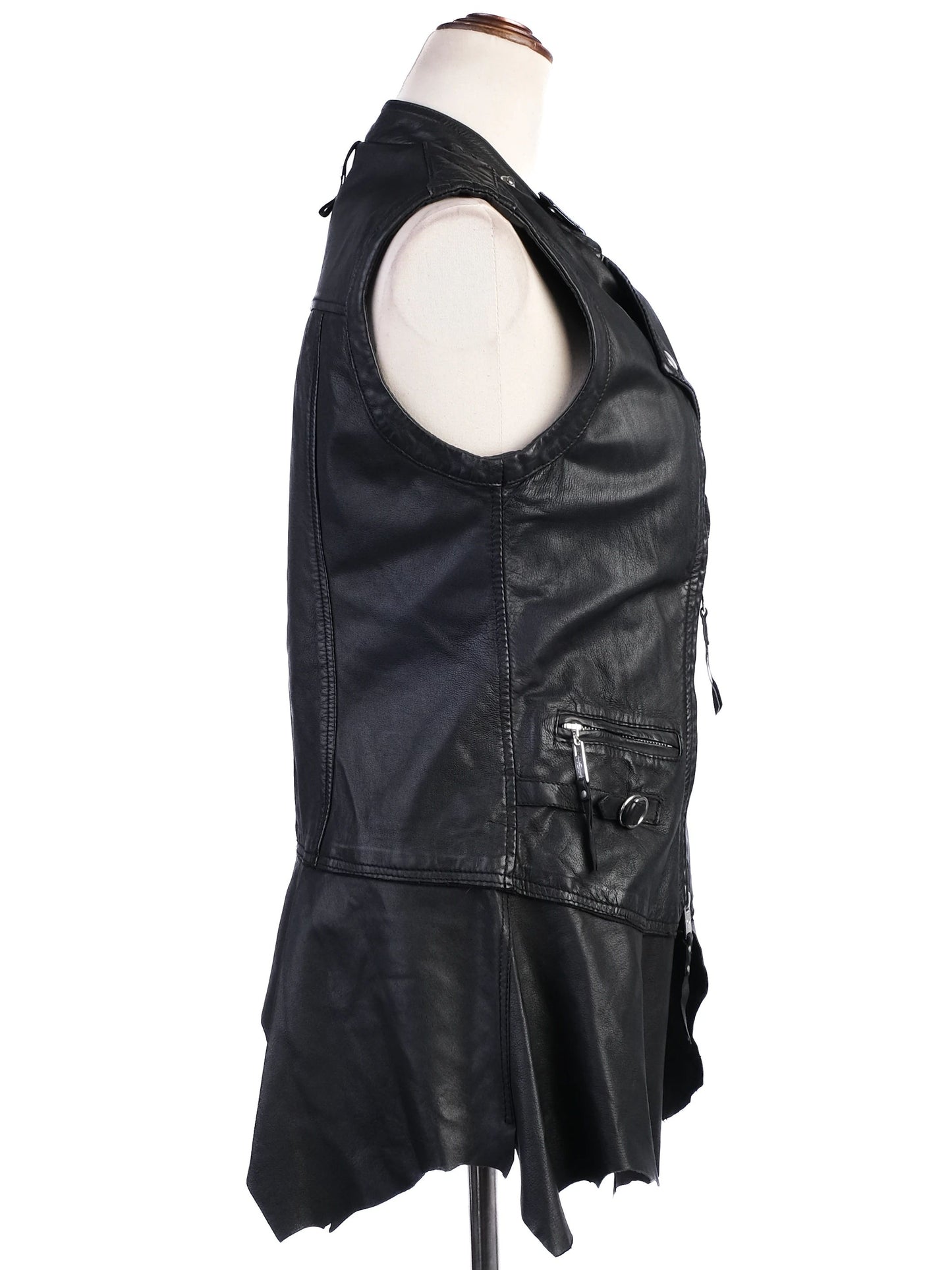 excellent high black leather vest size s edgy design with zippered pockets