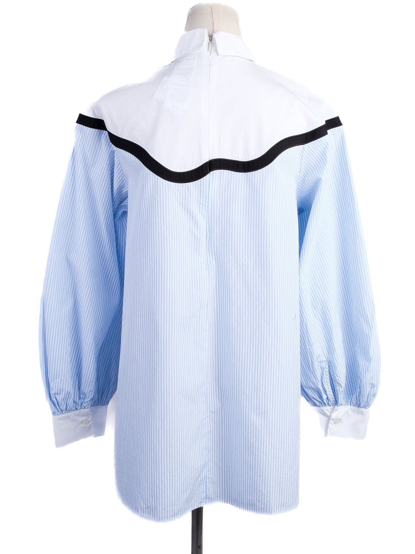 excellent weekend maxmara blue striped blouse with bow detail