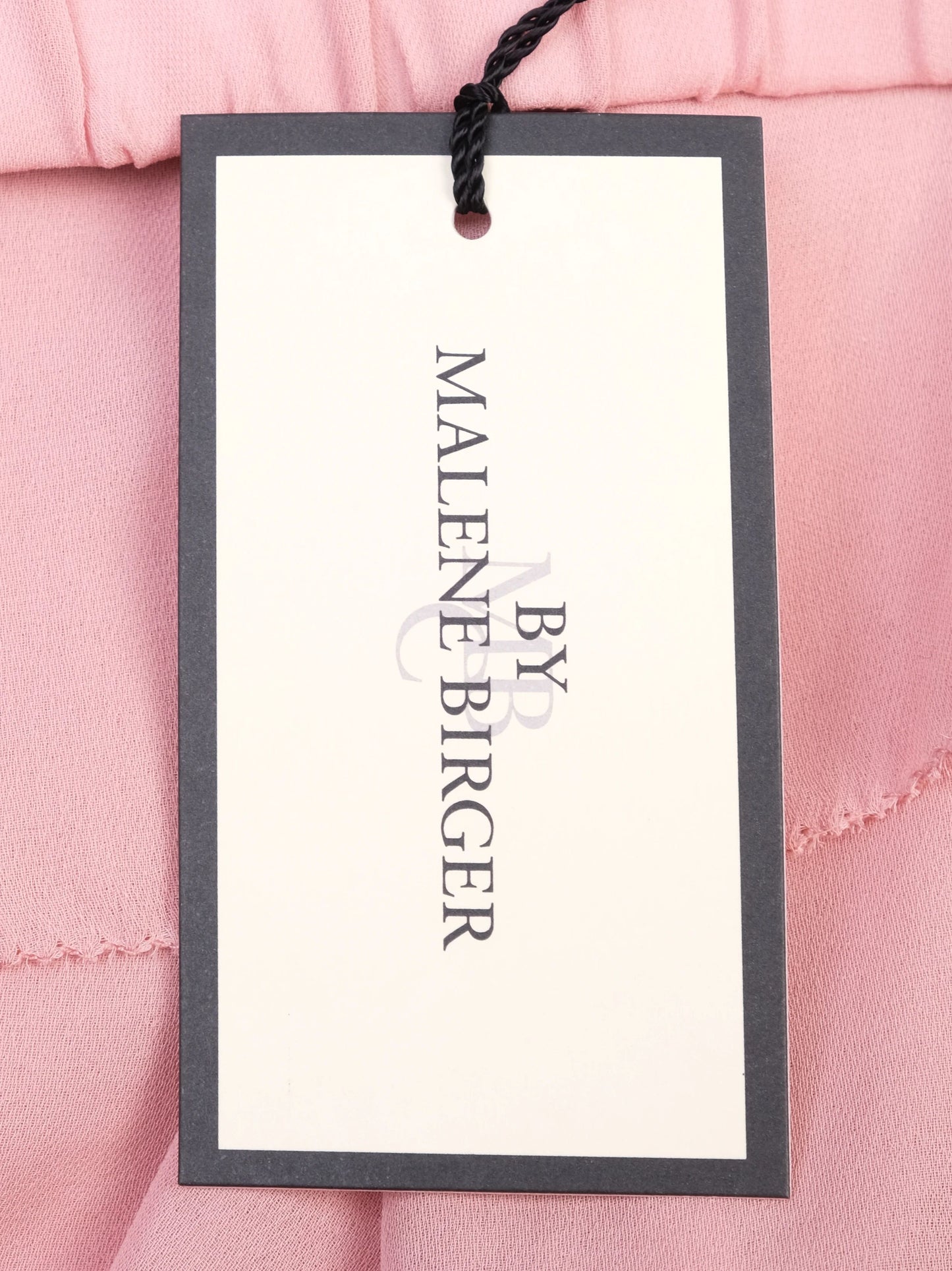 new by malene birger pink layered shorts size m with belt