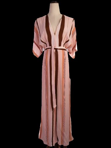 average condition uterque pink striped dress size s v-neck wide sleeves