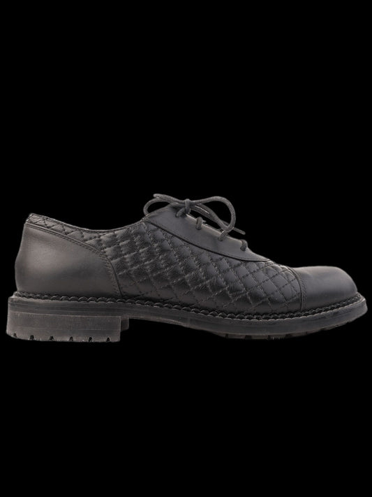 Average Easy by Loriblu Black Leather Shoes Size 36 with Quilted Detailing