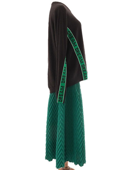 Excellent Maje Black Wool Sweater & Green Pleated Skirt Set for Women