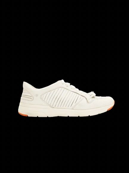 gucci white sneakers with orange accents size 36 - good condition