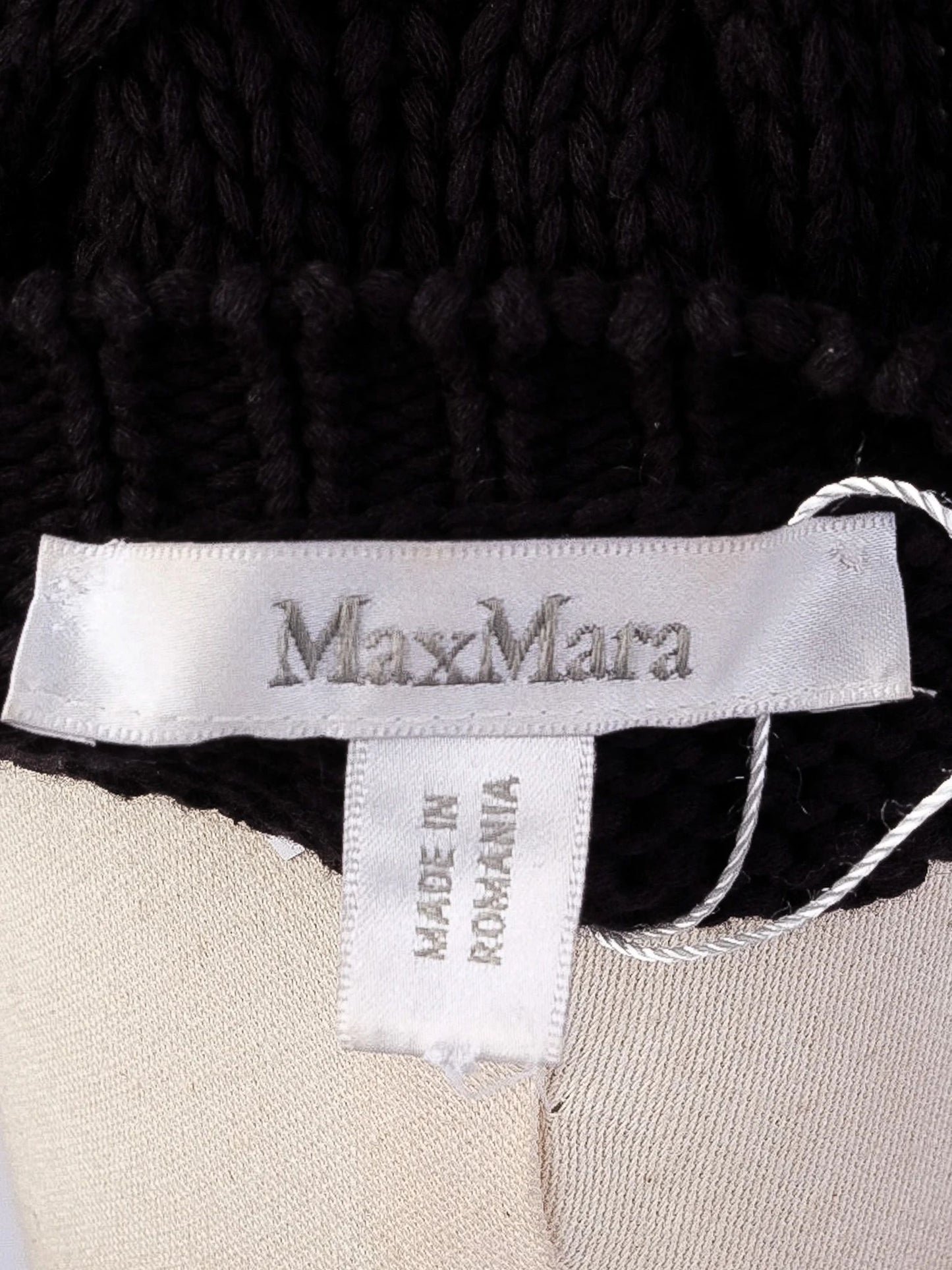 excellent max mara black wool short-sleeve sweater size m
