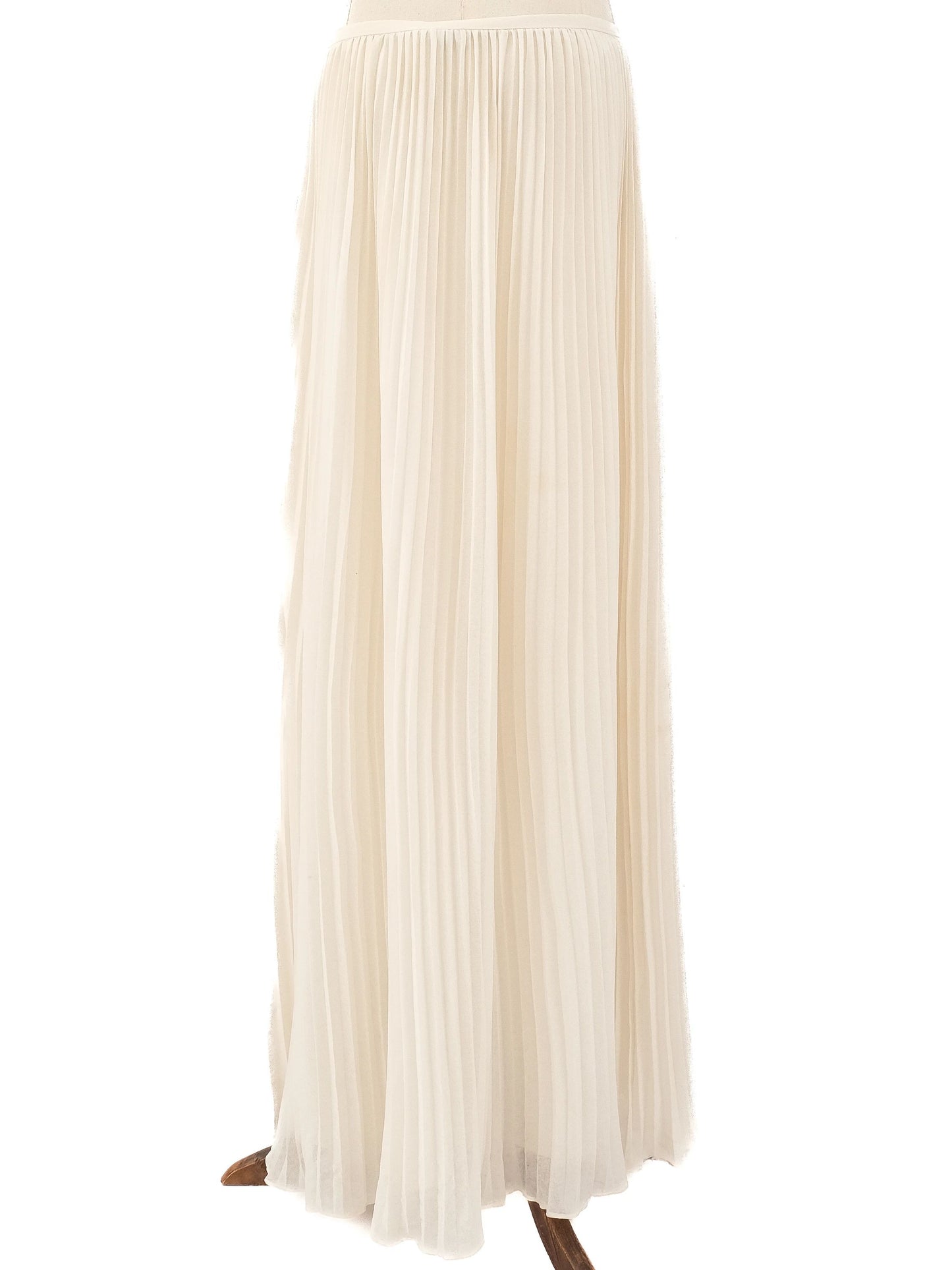 excellent theory white pleated maxi skirt size 4