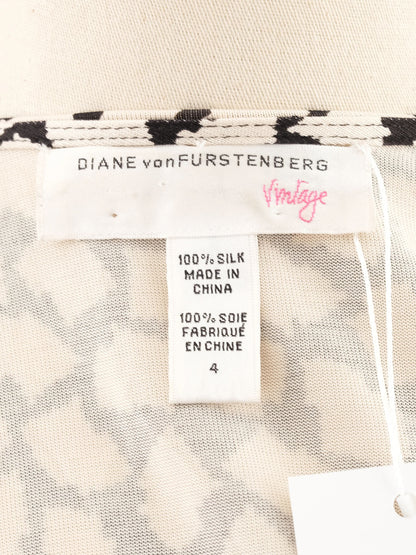 Excellent Diane von Furstenberg Wrap Dress S Silk Abstract Pattern