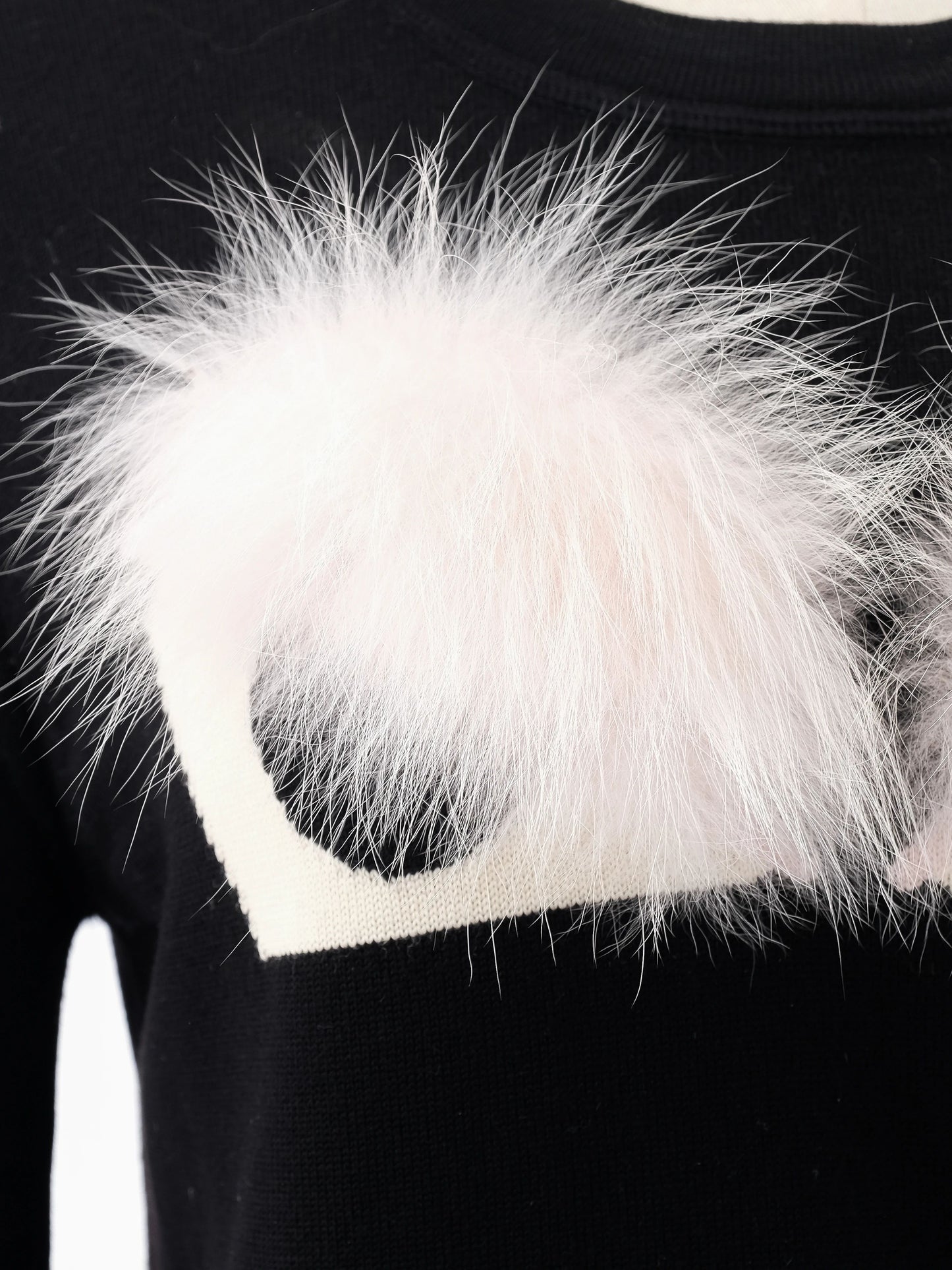 excellent fendi black wool sweater with fur detail size m