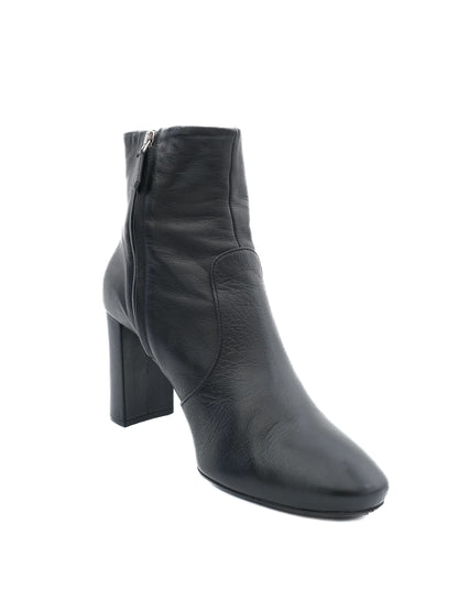 Excellent Prada Black Leather Ankle Boots Size 41 with Block Heel