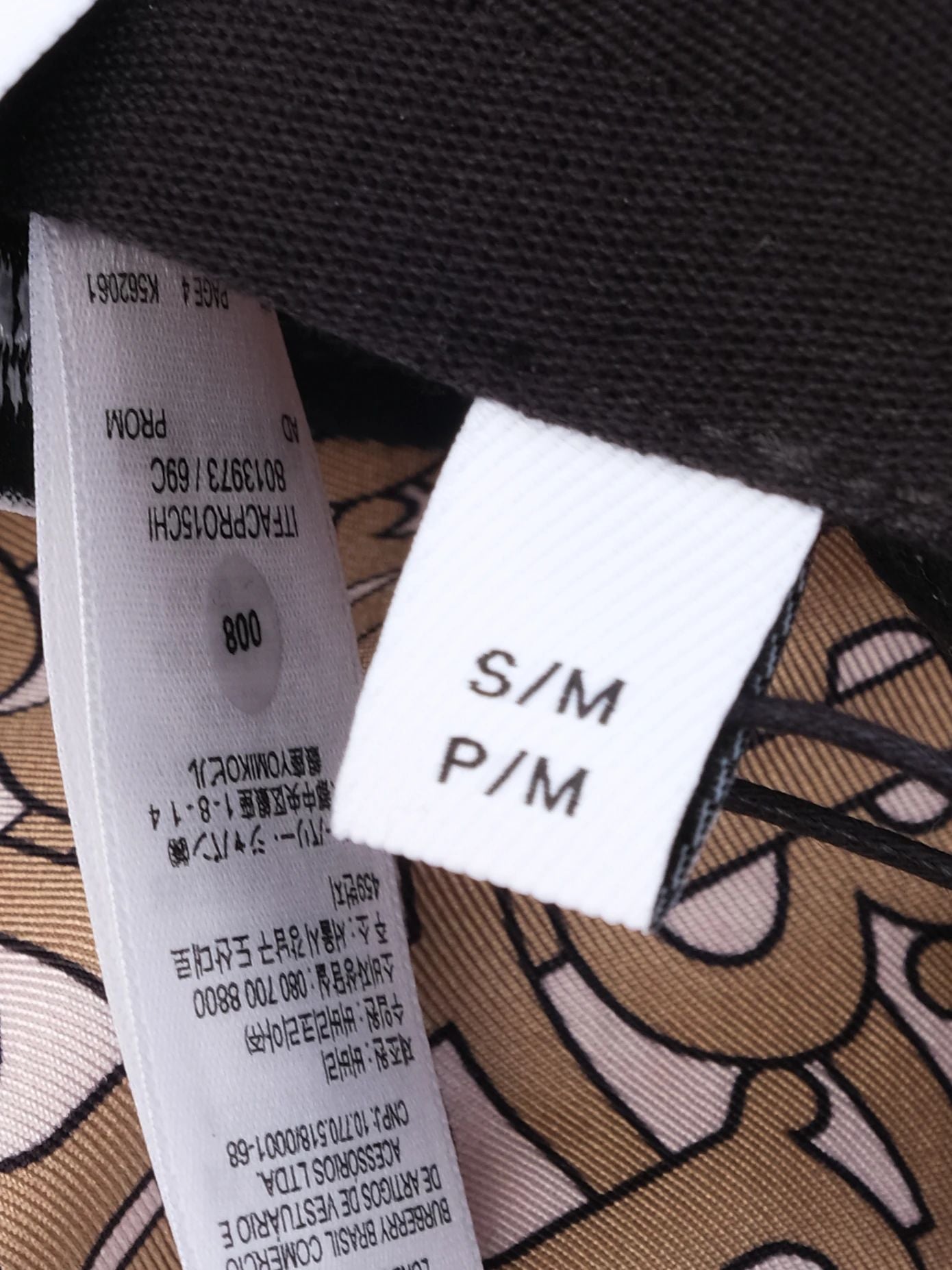 new burberry pink silk hat size s with interlocking letter pattern