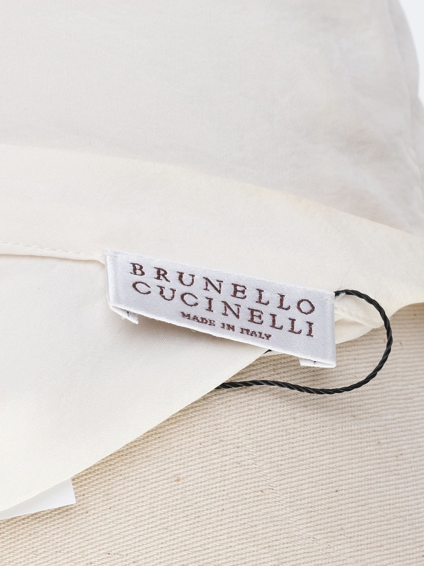excellent brunello cucinelli white silk top size xl made in italy