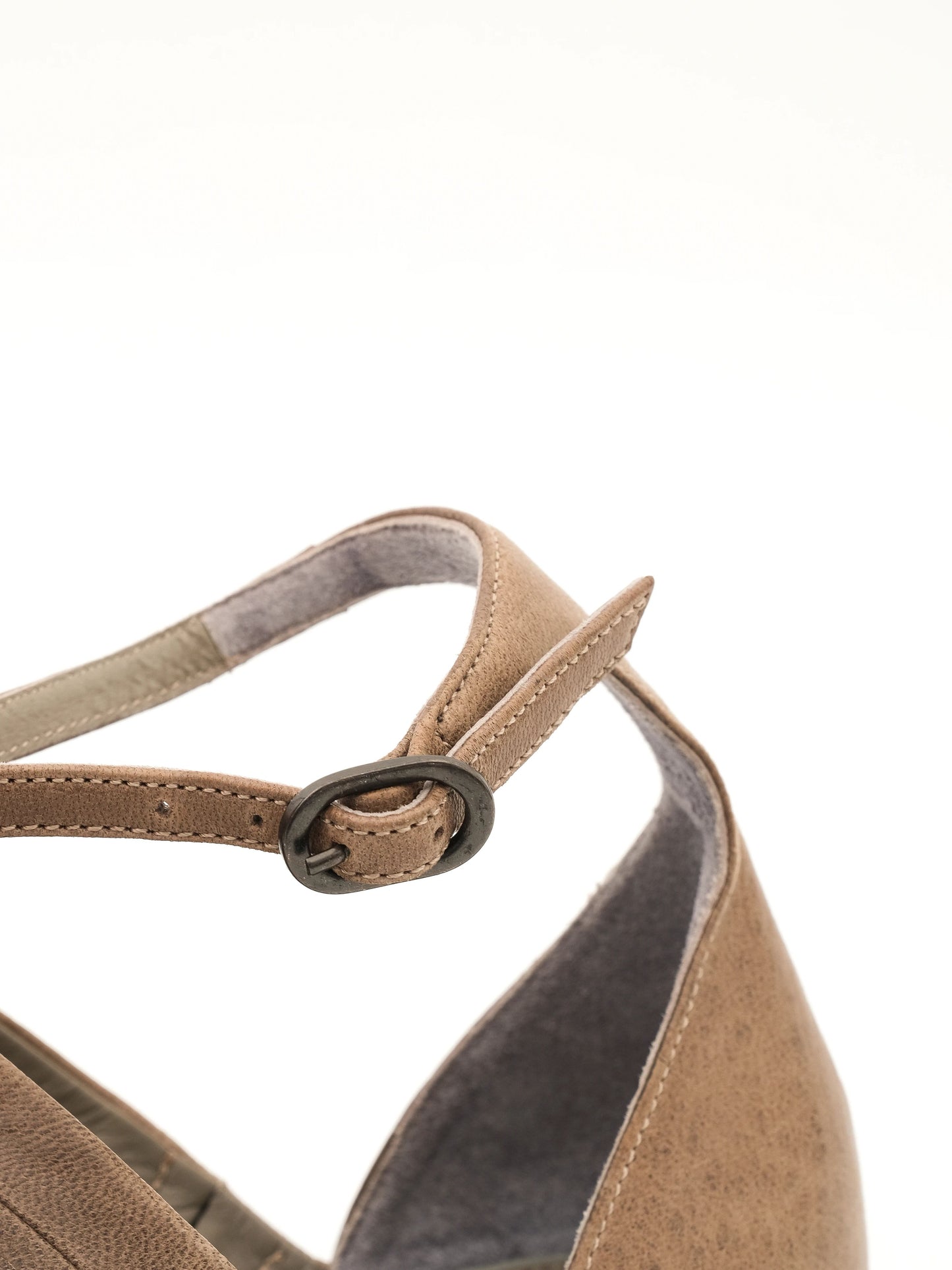 excellent alexander mcqueen orange leather sandals size 36