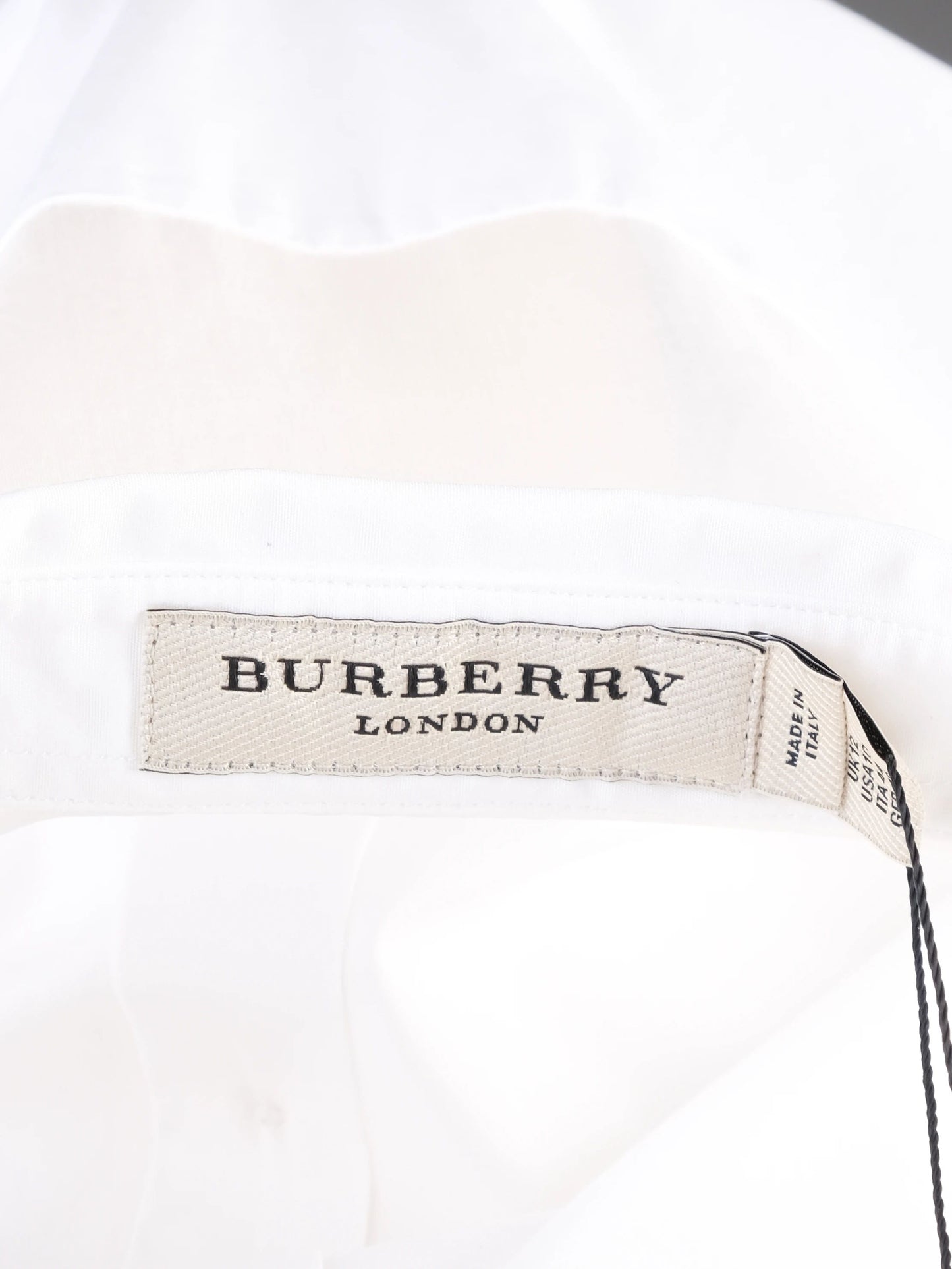 excellent burberry white cotton long sleeve button-up shirt