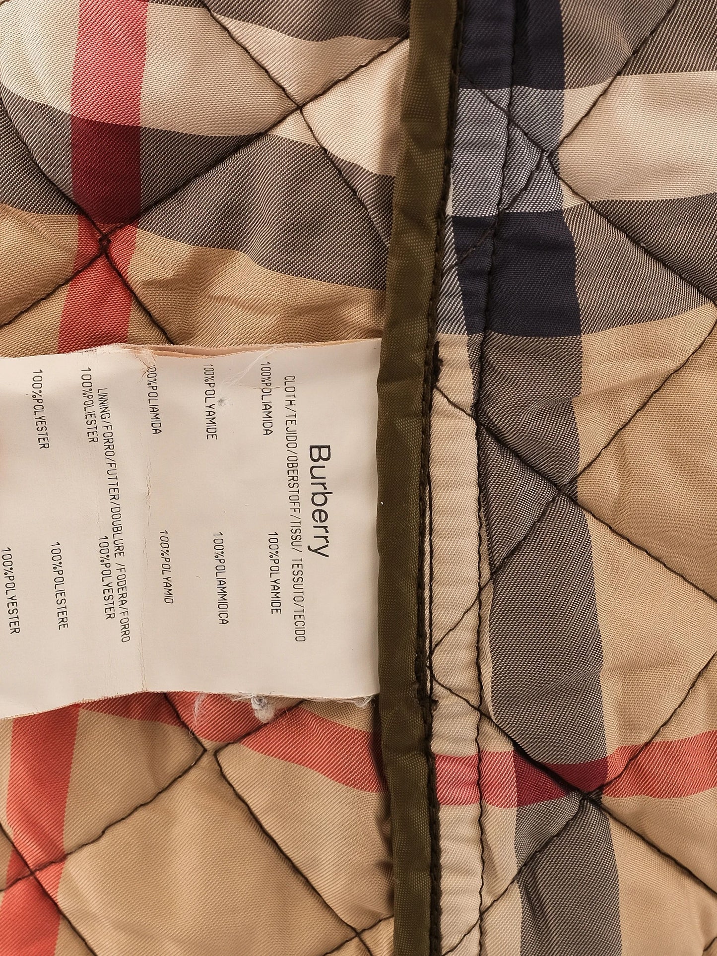 excellent burberry green nylon quilted jacket size m
