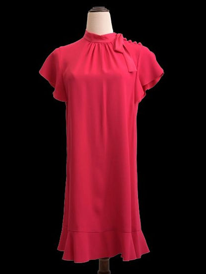 Excellent Red Valentino Pink Dress Size M with Ruffled Hem & Bow Detail