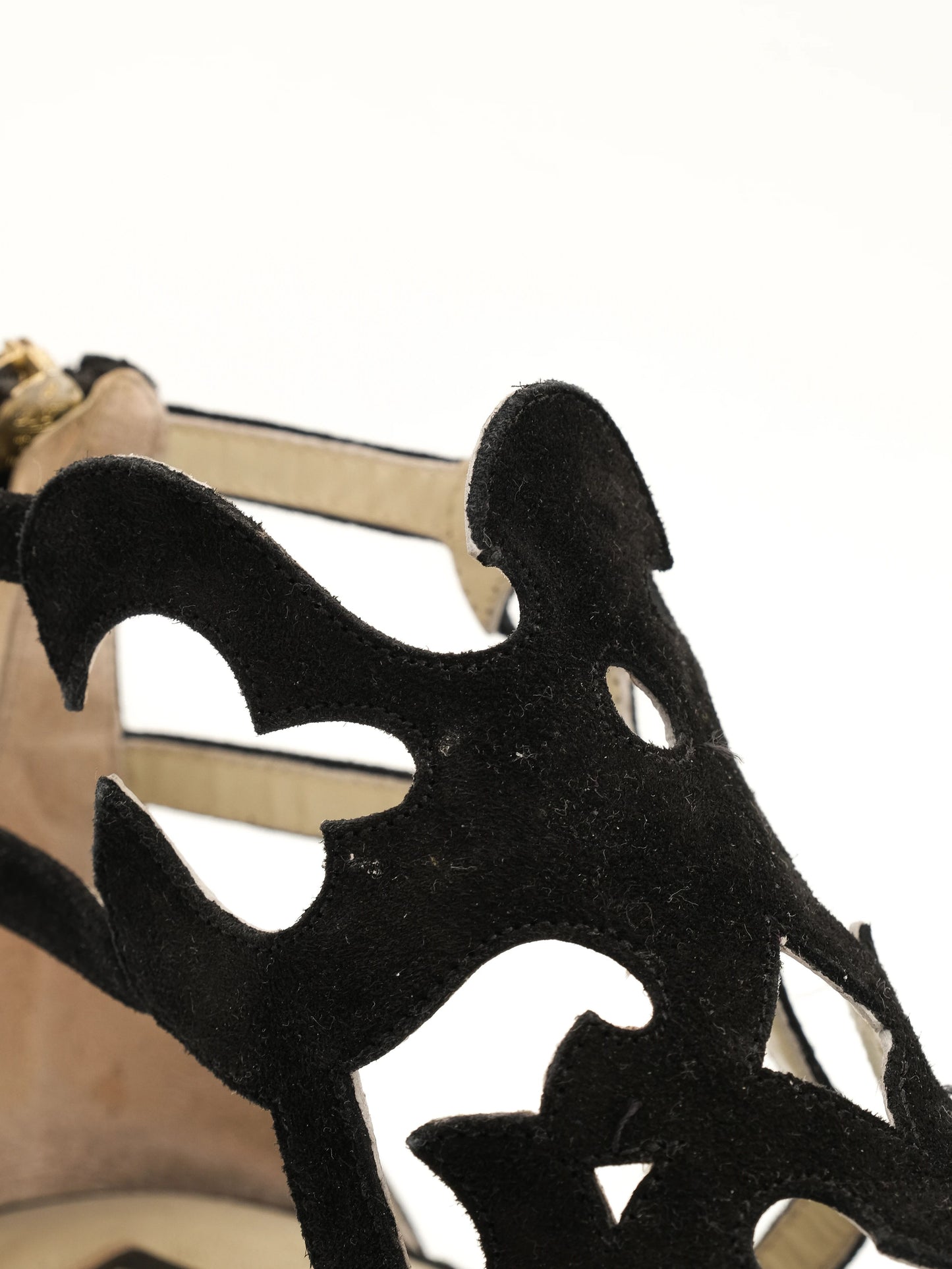 excellent etro black leather sandals with cut-out design size 38