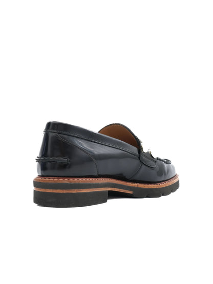 Excellent Stuart Weitzman Black Leather Loafers Size 36.5 with Pearls & Studs