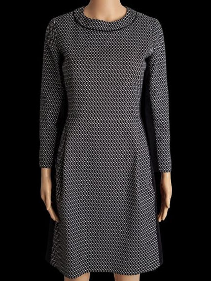 Good Marella Long-Sleeved Black and White Dresses Size M