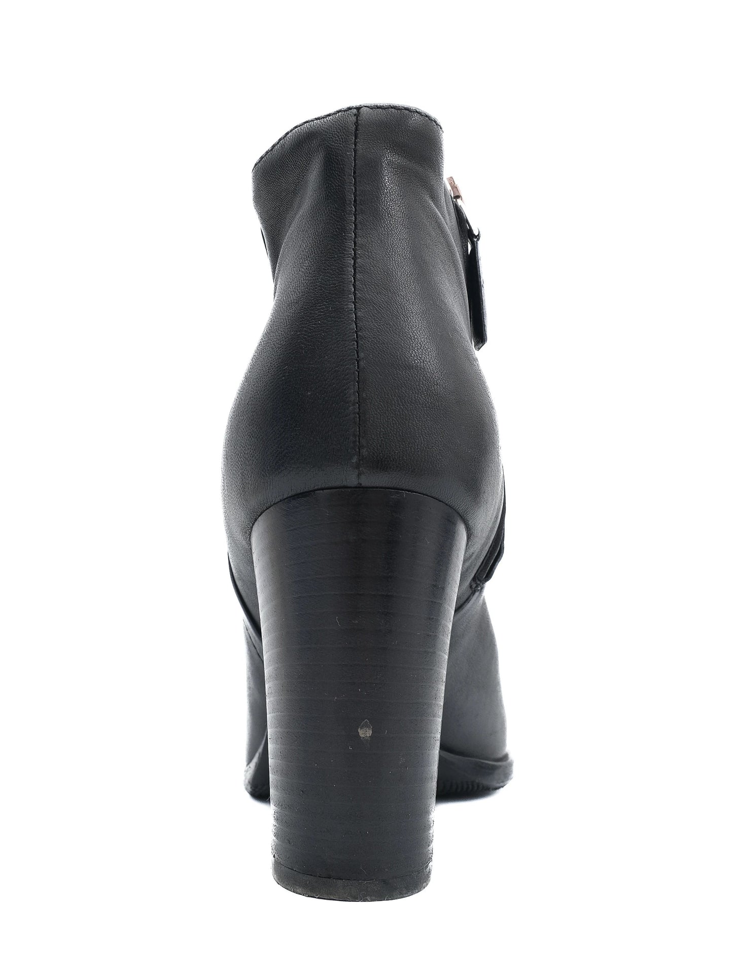excellent prada black leather ankle boots size 36.5 with block heel