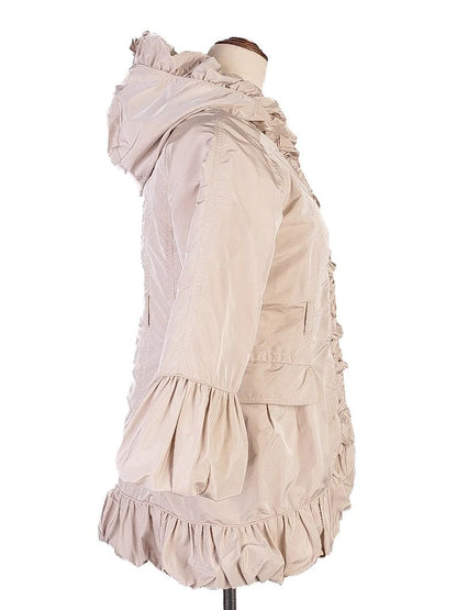 Average Burberry Women's Ruffled Beige Jacket Size 10Y/140 cm