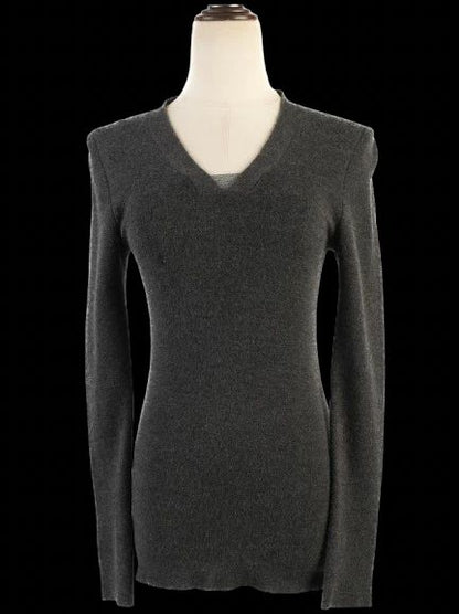 Average Brunello Cucinelli Gray Silk V-Neck Sweater Size S