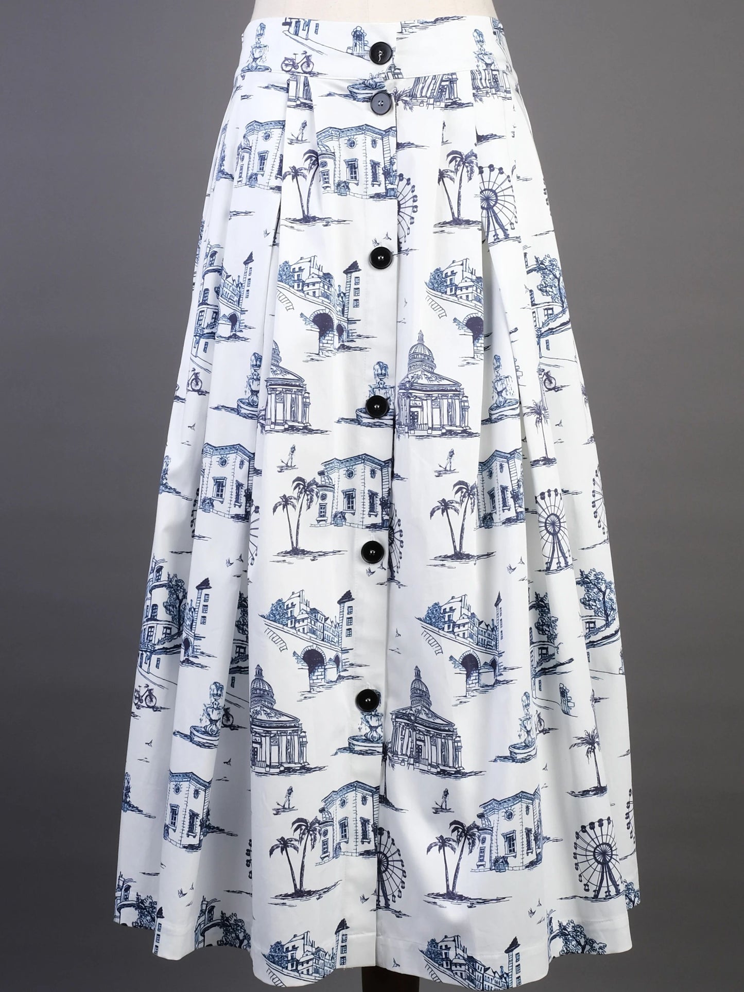 excellent maje white skirt with blue toile print size s