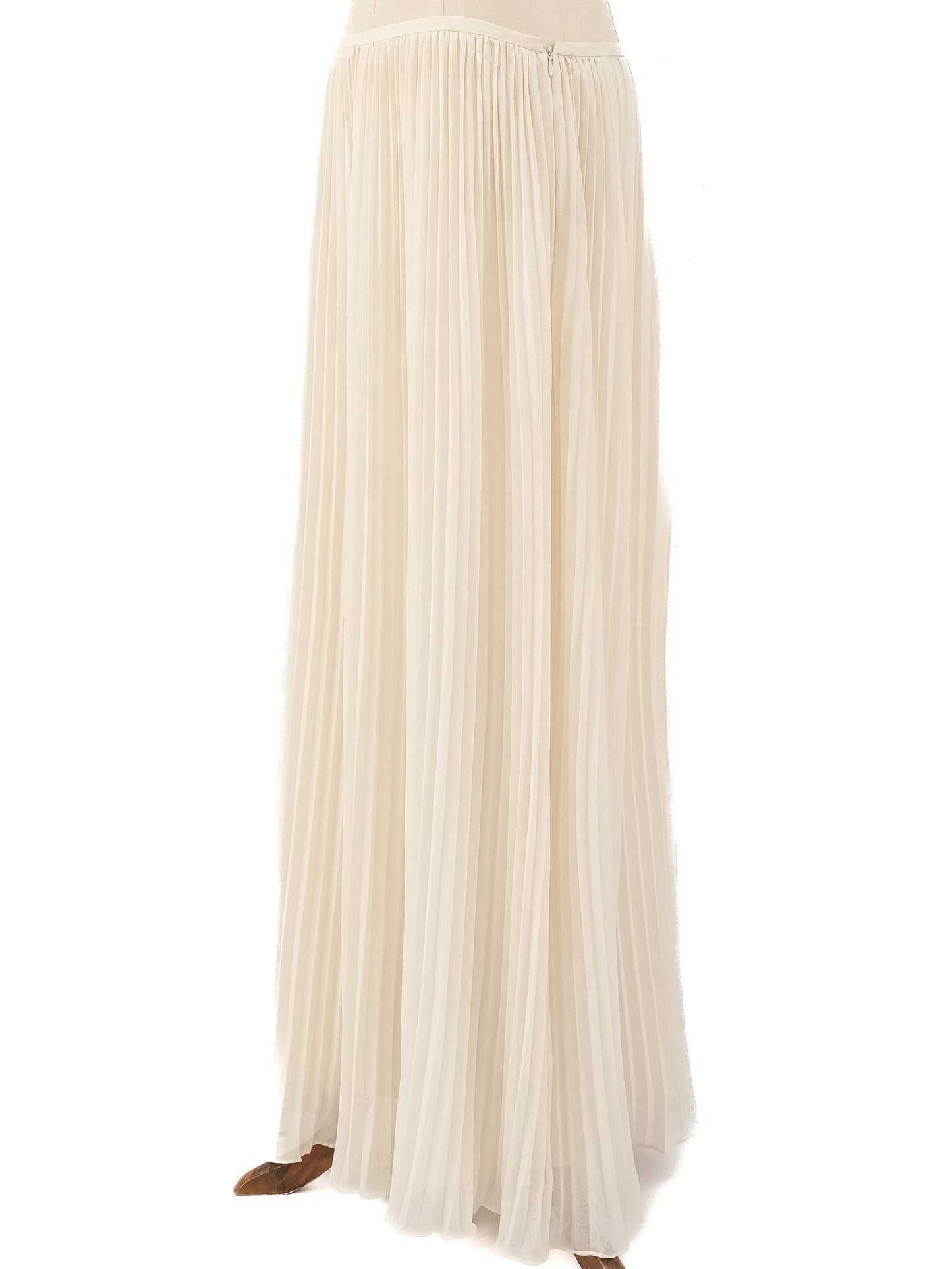excellent theory white pleated maxi skirt size 4
