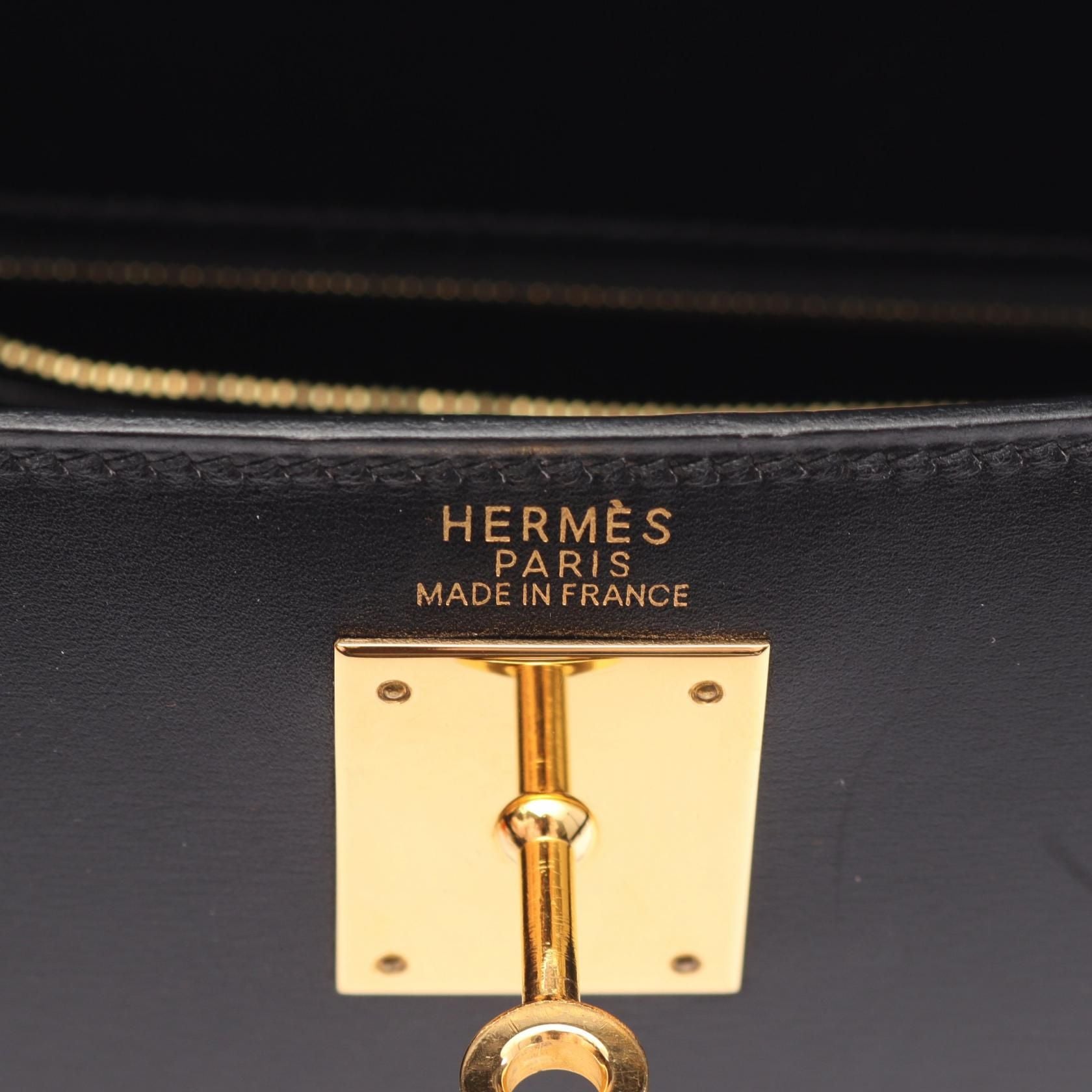 Hermes Kelly 32 Handbag Black Box Calfskin Calfskin (cowhide)