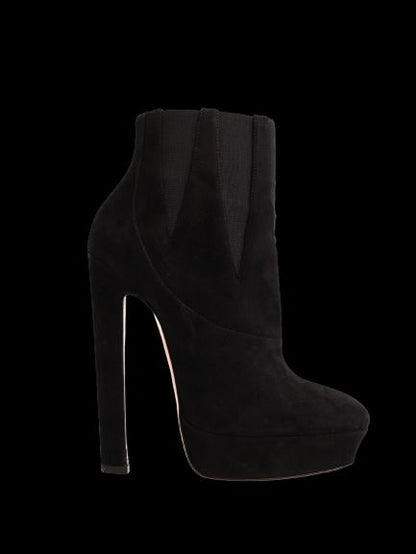 Average Alaia Black Genuine Suede High-Heeled Ankle Boot Size 38