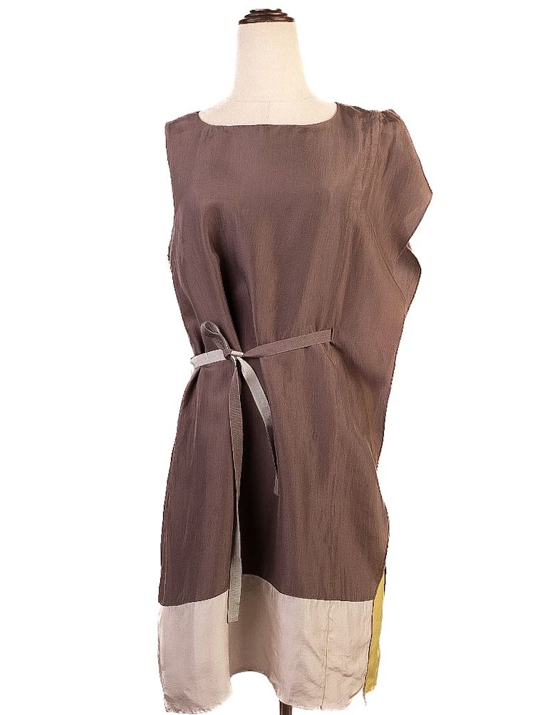 good trussardi gray silk sleeveless dress size m with belt