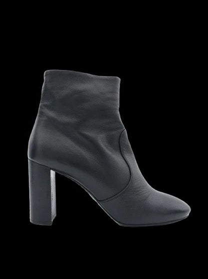 Excellent Prada Black Leather Ankle Boots Size 41 with Block Heel