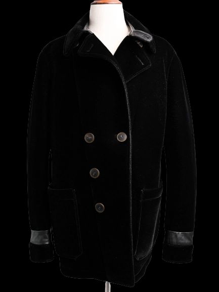 Excellent Giorgio Armani Black Velvet Double-Breasted Coat Size L
