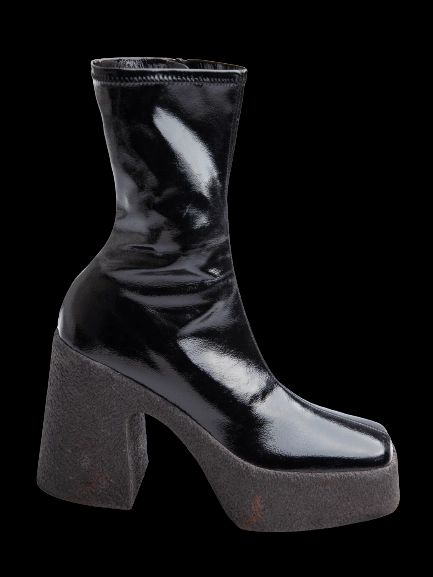 average condition stella mccartney black leather platform boots