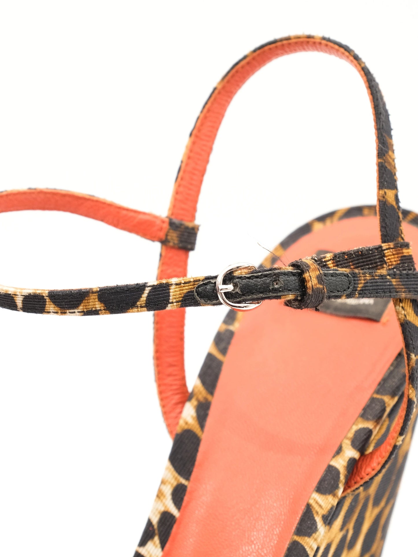 excellent dolce gabbana leopard print wedge sandals size 39