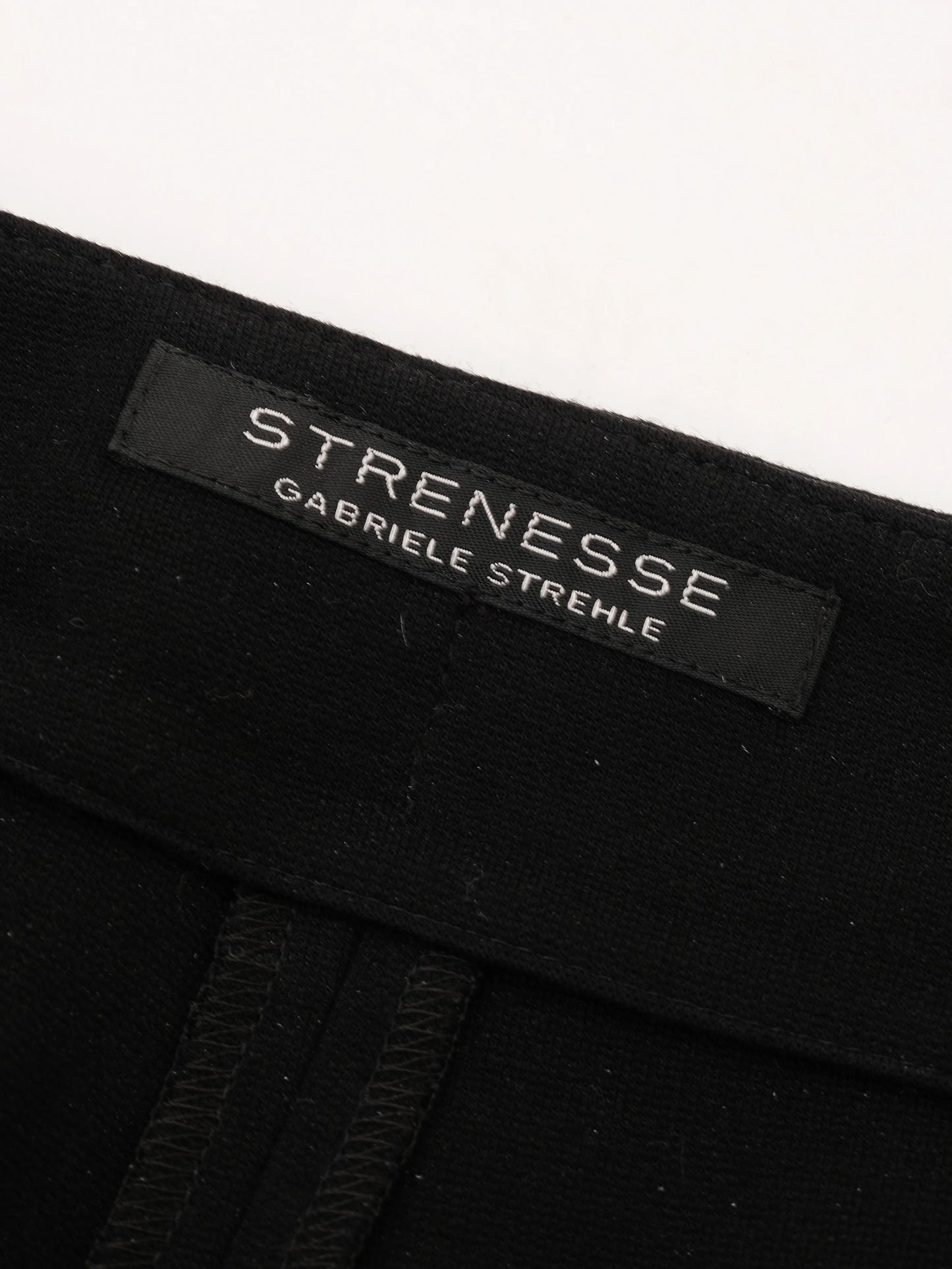 strenesse black pants with zipper details size xs excellent condition