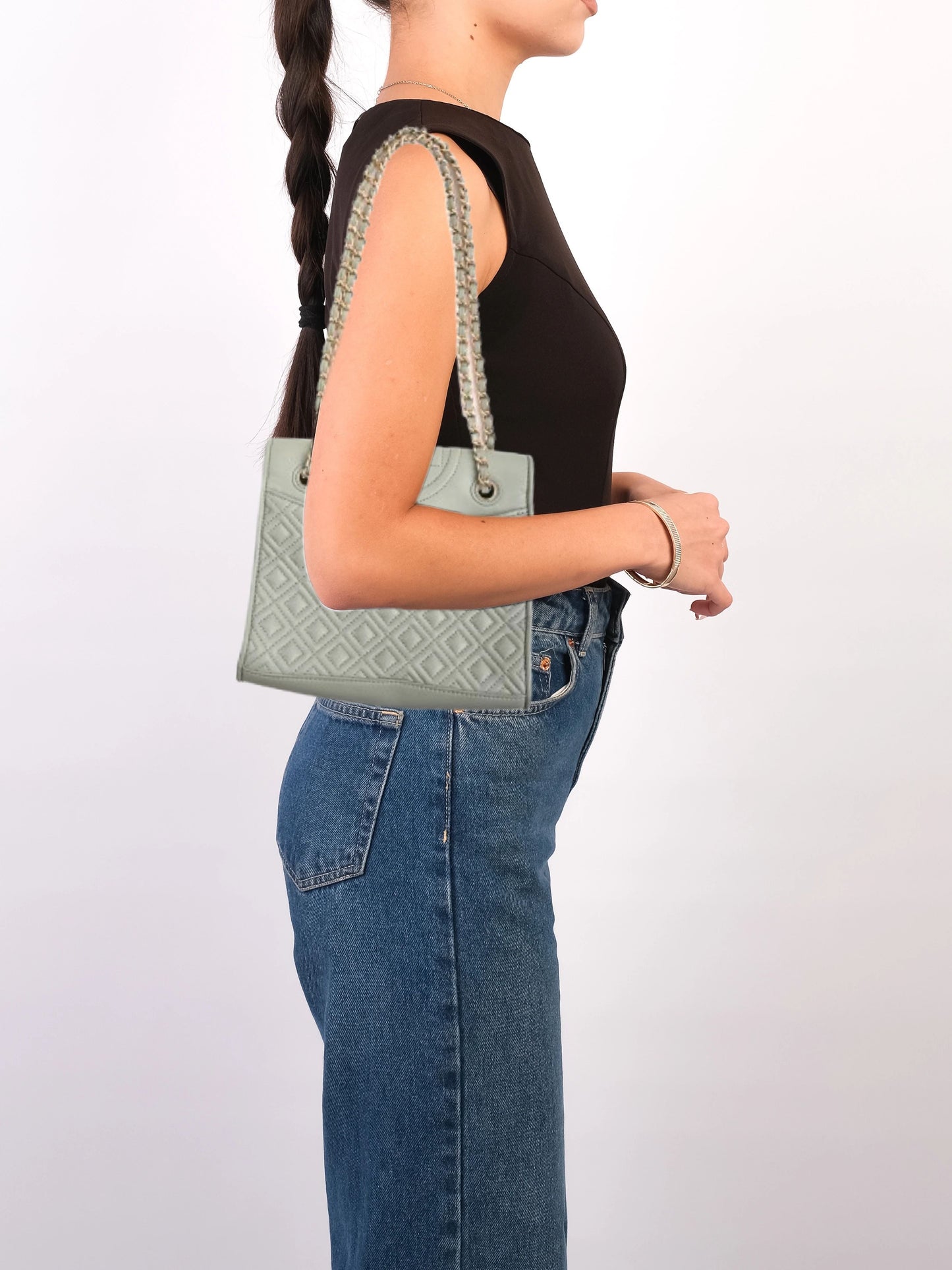 excellent tory burch blue leather handbag with quilted design