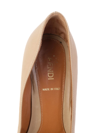Average Condition Fendi White Leather High-Heeled Platform Pumps