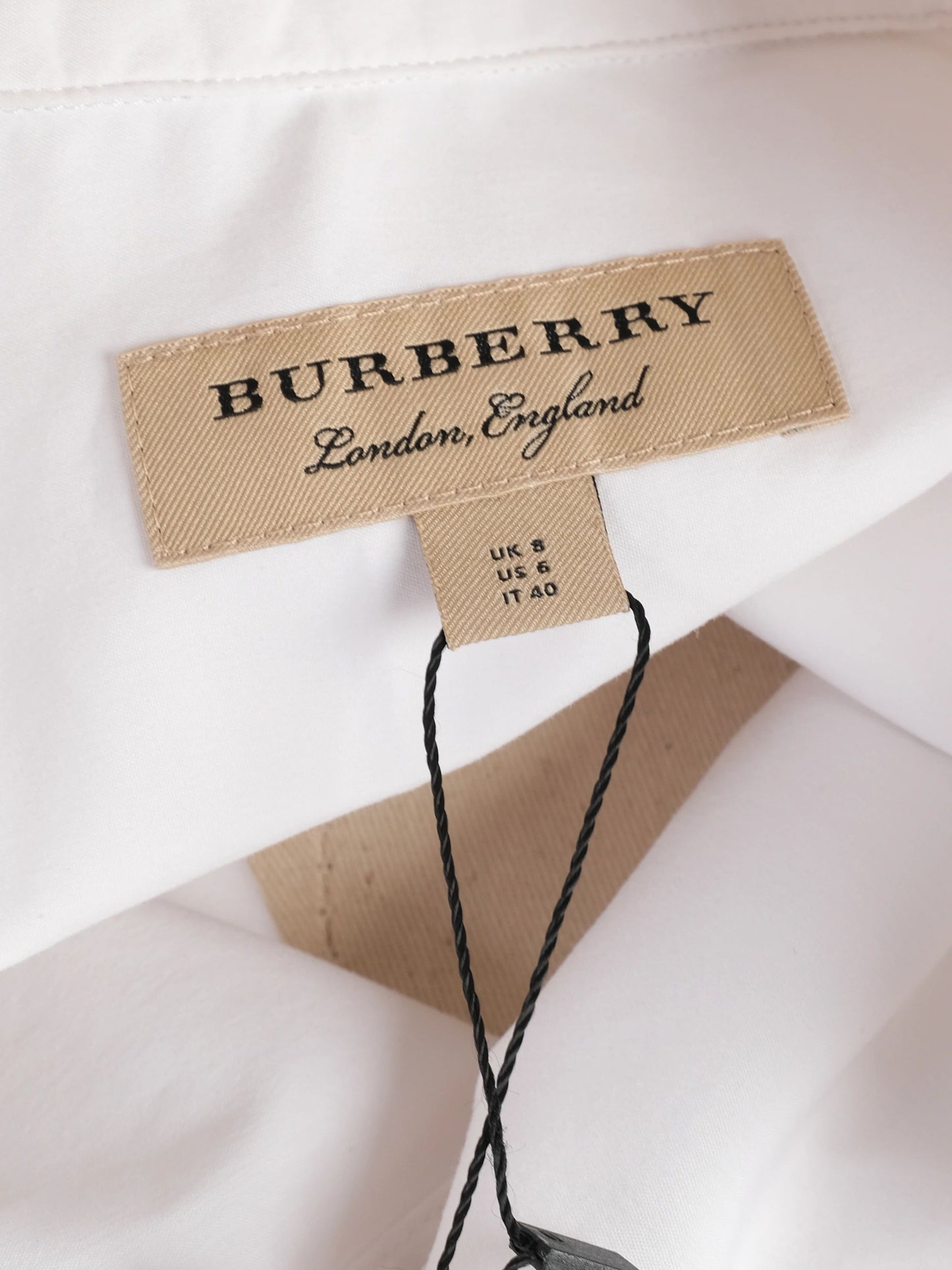 excellent burberry white nylon blouse with ruffled collar size uk 8