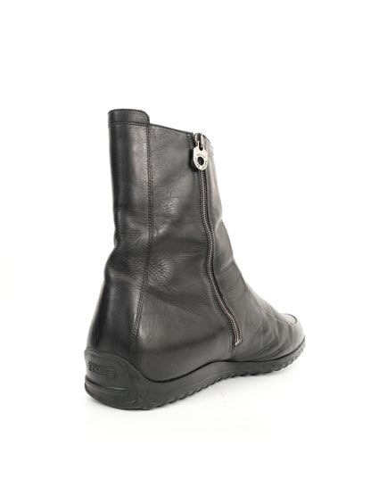 Excellent Bally Black Leather Boots with Side Zipper Size 45