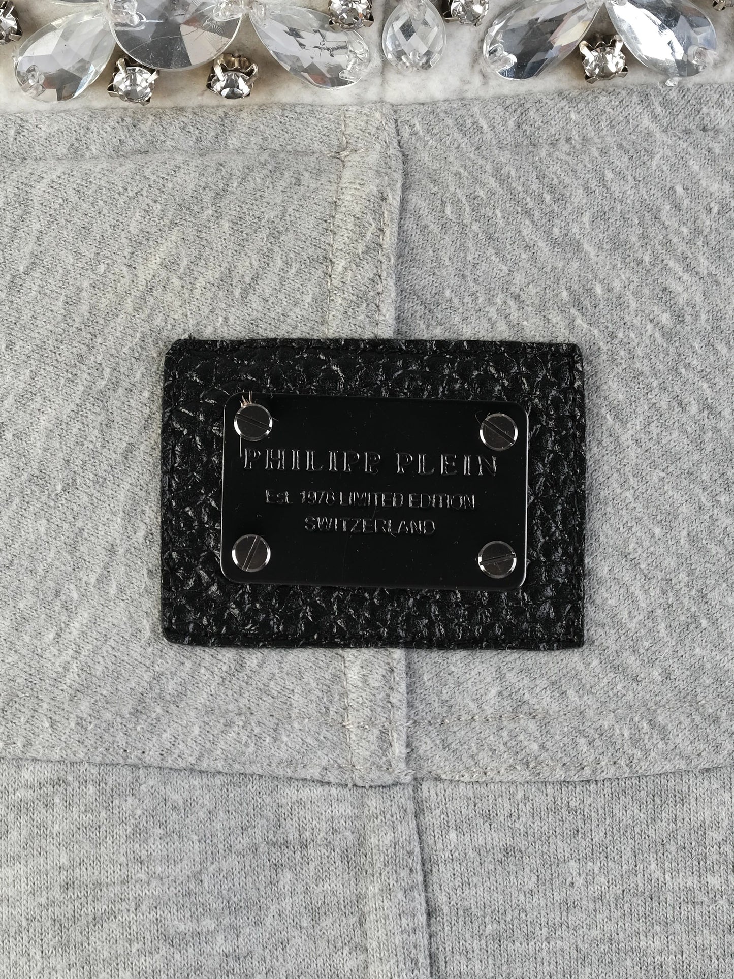 excellent phillipp plein gray sweatshirt m with graphic deer & embellishments
