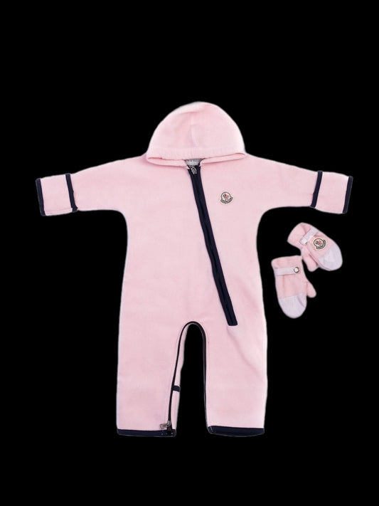 Excellent Moncler Pink Snowsuit for Kids Size 9 Months