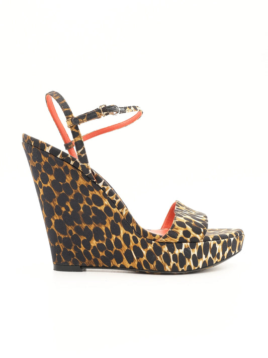 Excellent Dolce Gabbana Leopard Print Wedge Sandals Size 39