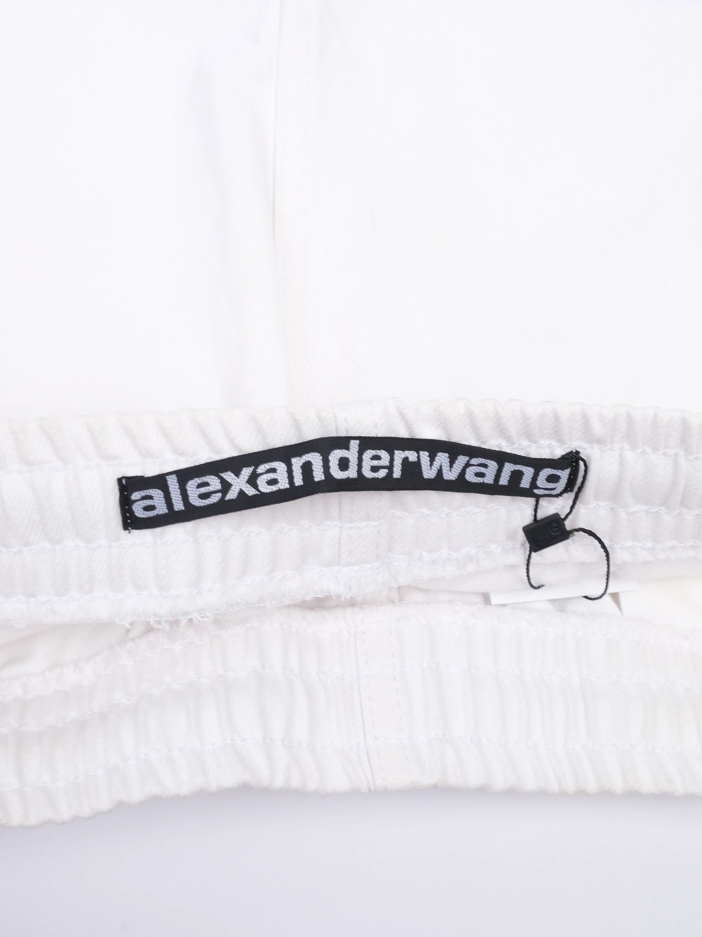 excellent alexander wang white cotton shorts with black detailing