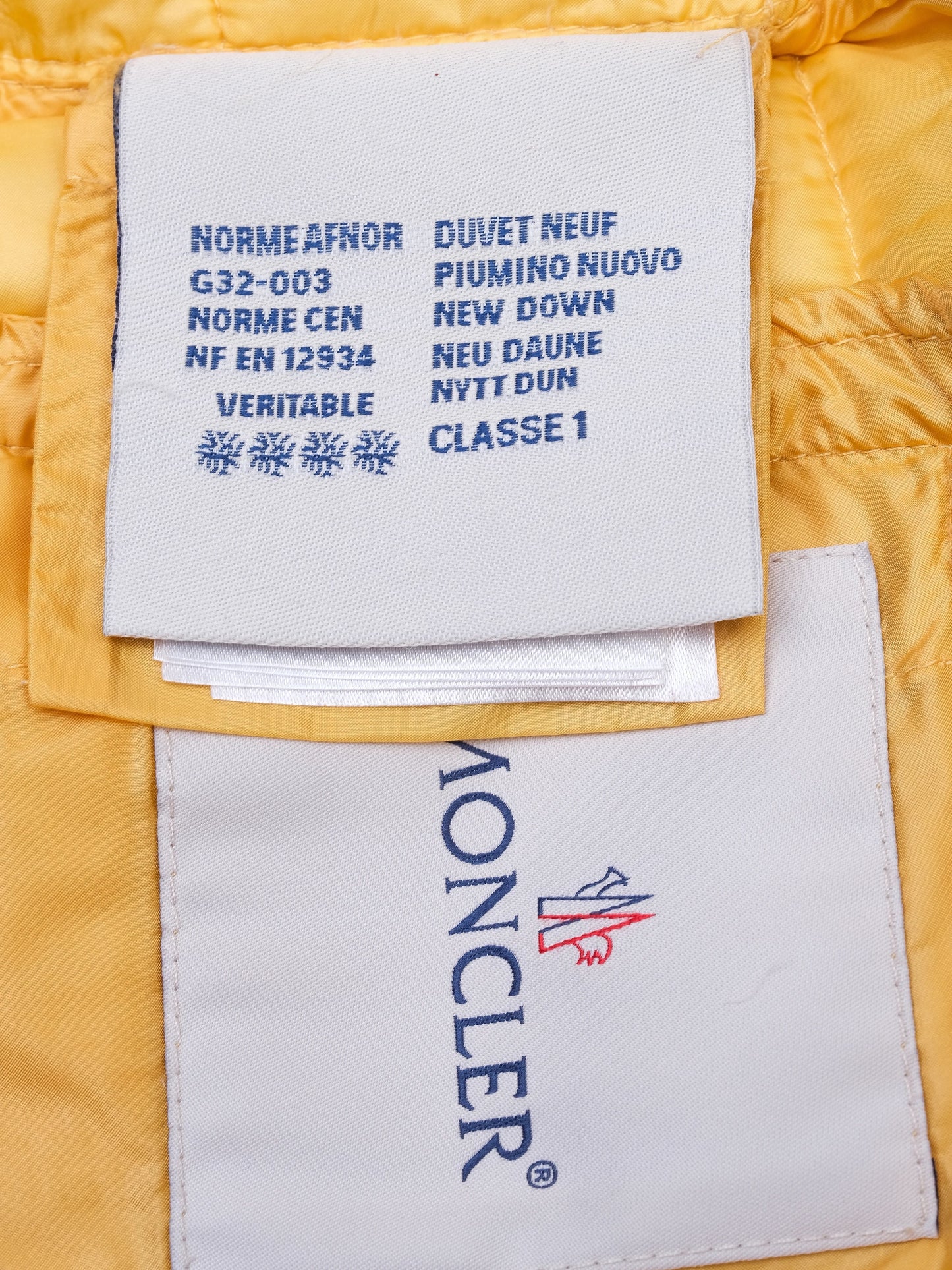 average moncler yellow puffer jacket for kids, size 4