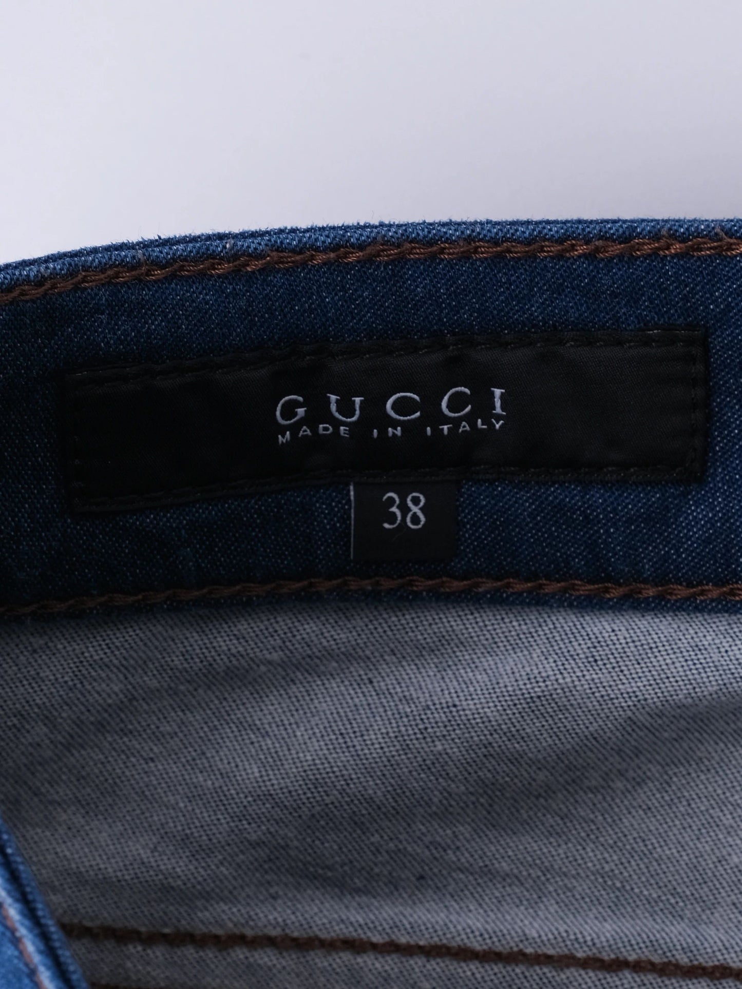 excellent gucci blue denim jeans size s with embroidered design