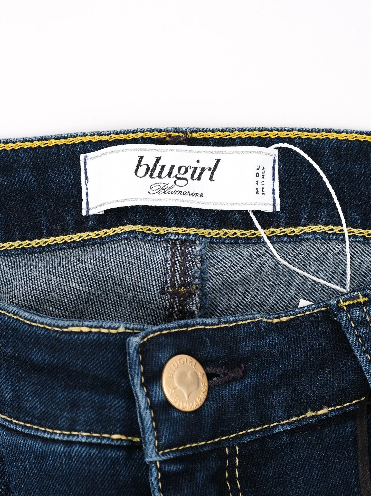 excellent blumarine womenõs dark blue denim jeans size m