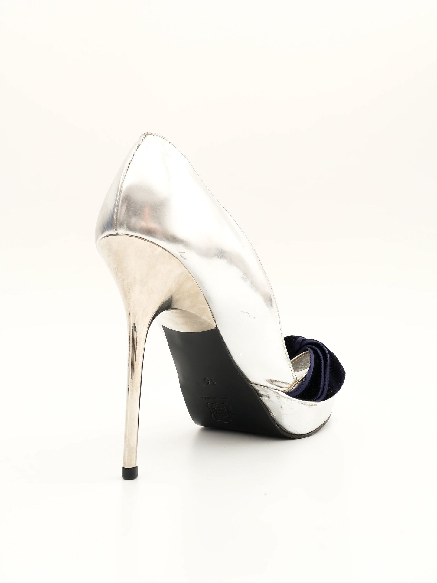 good bruno frisoni gray leather high-heeled shoes size 36