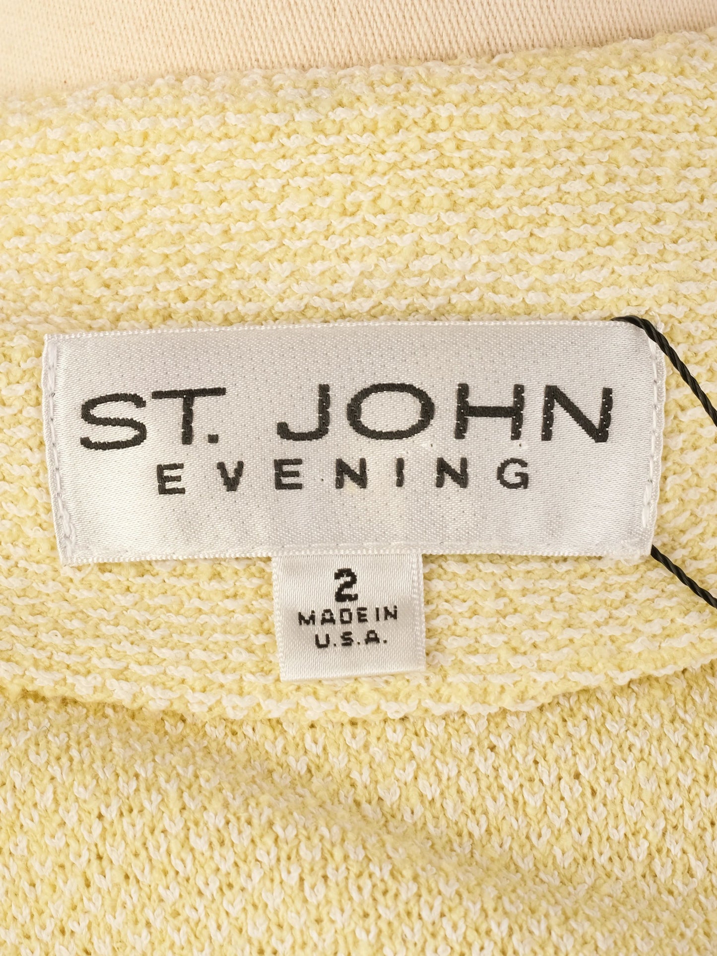 excellent st. john yellow wool women's suit jacket & skirt set